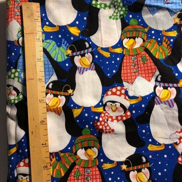 🛒$20 Quilt Cotton Fabric Material Just shy 3 yard Christmas Penguins Blue 4030 - Picture 3 of 3
